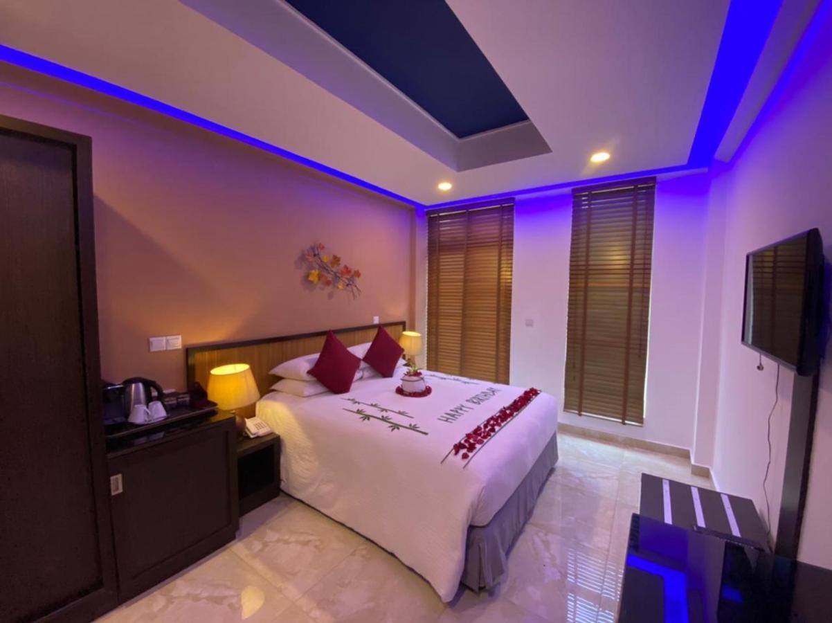 Eleven Trees Maldives Hotel Hulhumalé Exterior foto