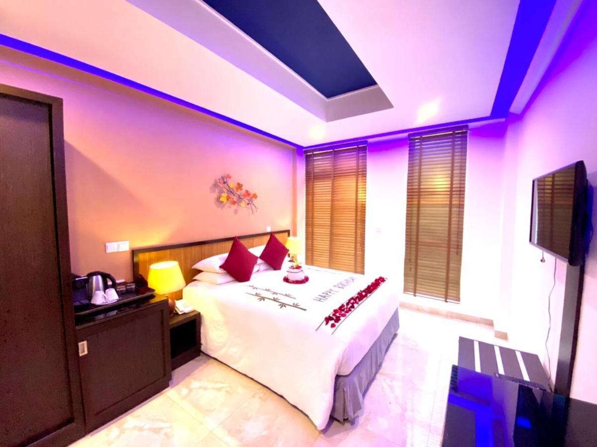Eleven Trees Maldives Hotel Hulhumalé Exterior foto