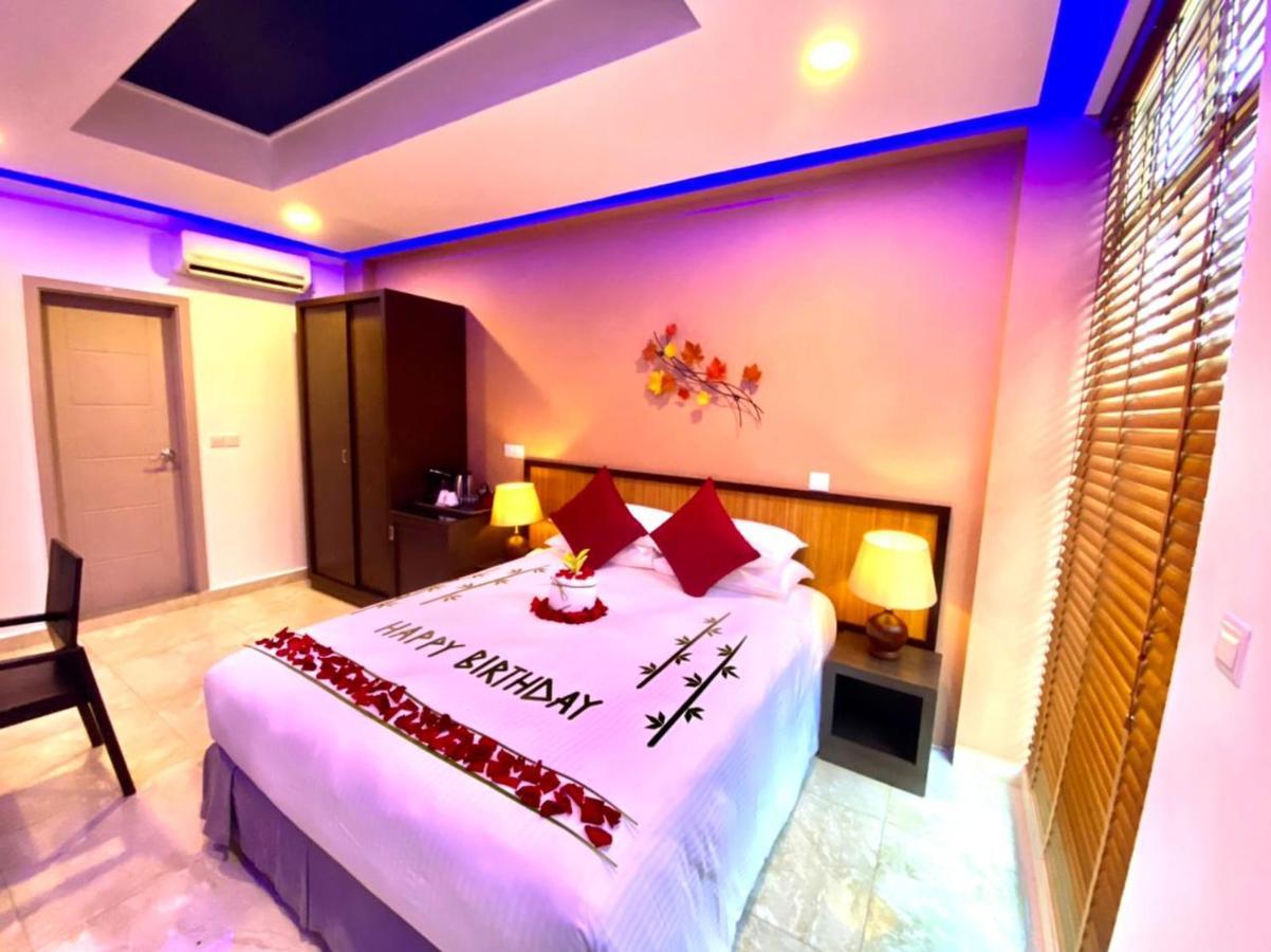 Eleven Trees Maldives Hotel Hulhumalé Exterior foto