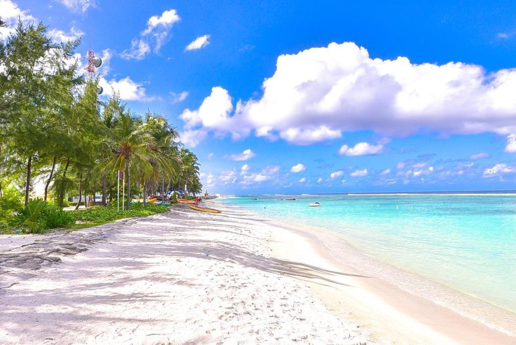 Eleven Trees Maldives Hotel Hulhumalé Exterior foto